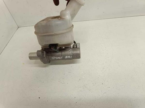 MAITRE CYLINDRE FORD TRANSIT 2014+ - Vue 2